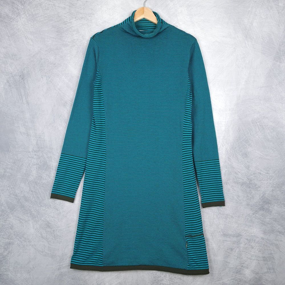 Title Nine Blue Striped Midi Dress